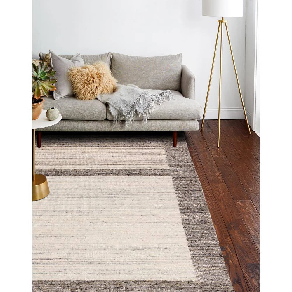 Savannah Ivory/Beige 5 ft. x 8 ft. (5' x 7'6") Geometric Contemporary Area Rug by BASHIAN 4 Savannah Ivory/Beige 5 ft. x 8 ft. (5' x 7'6") Geometric Contemporary Area Rug by BASHIAN - Image 4