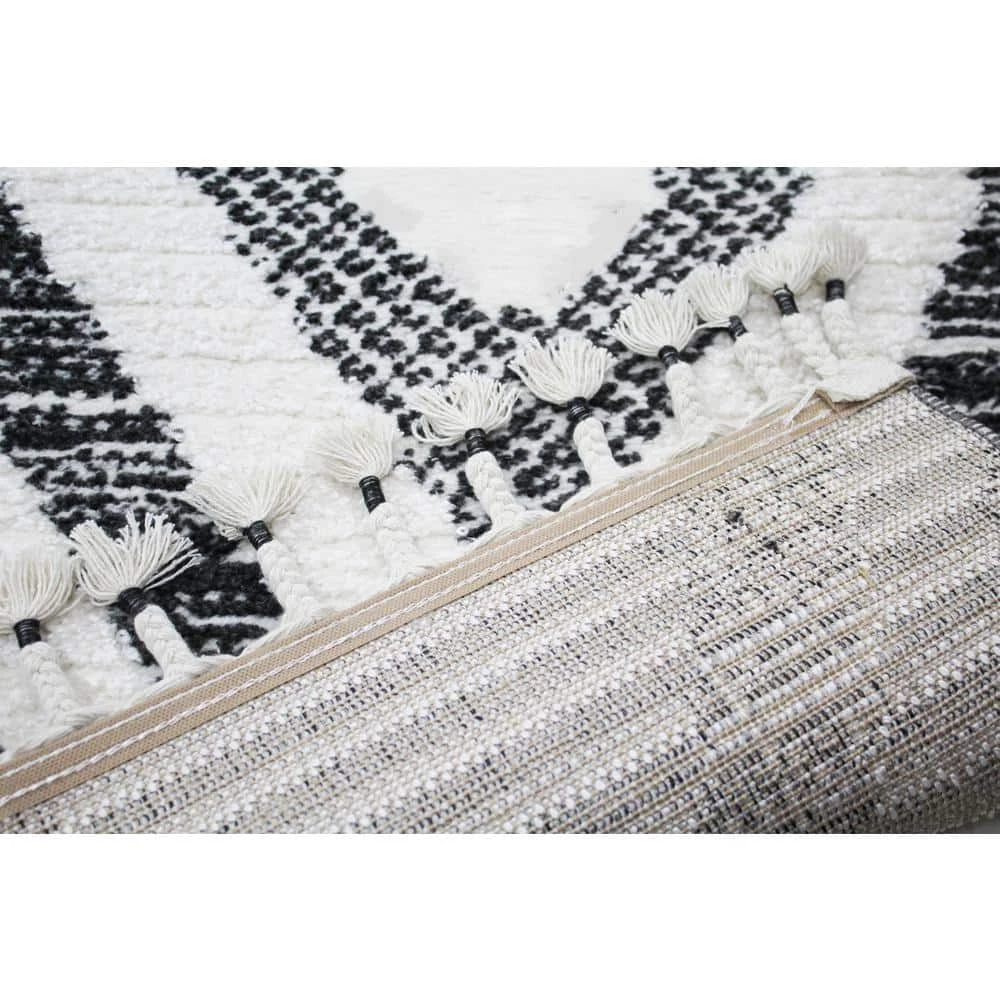 Navajo Ivory/Black 9 ft. x 12 ft. (8'6" x 11'6") Geometric Contemporary Area Rug by BASHIAN 3 Navajo Ivory/Black 9 ft. x 12 ft. (8'6" x 11'6") Geometric Contemporary Area Rug by BASHIAN - Image 3