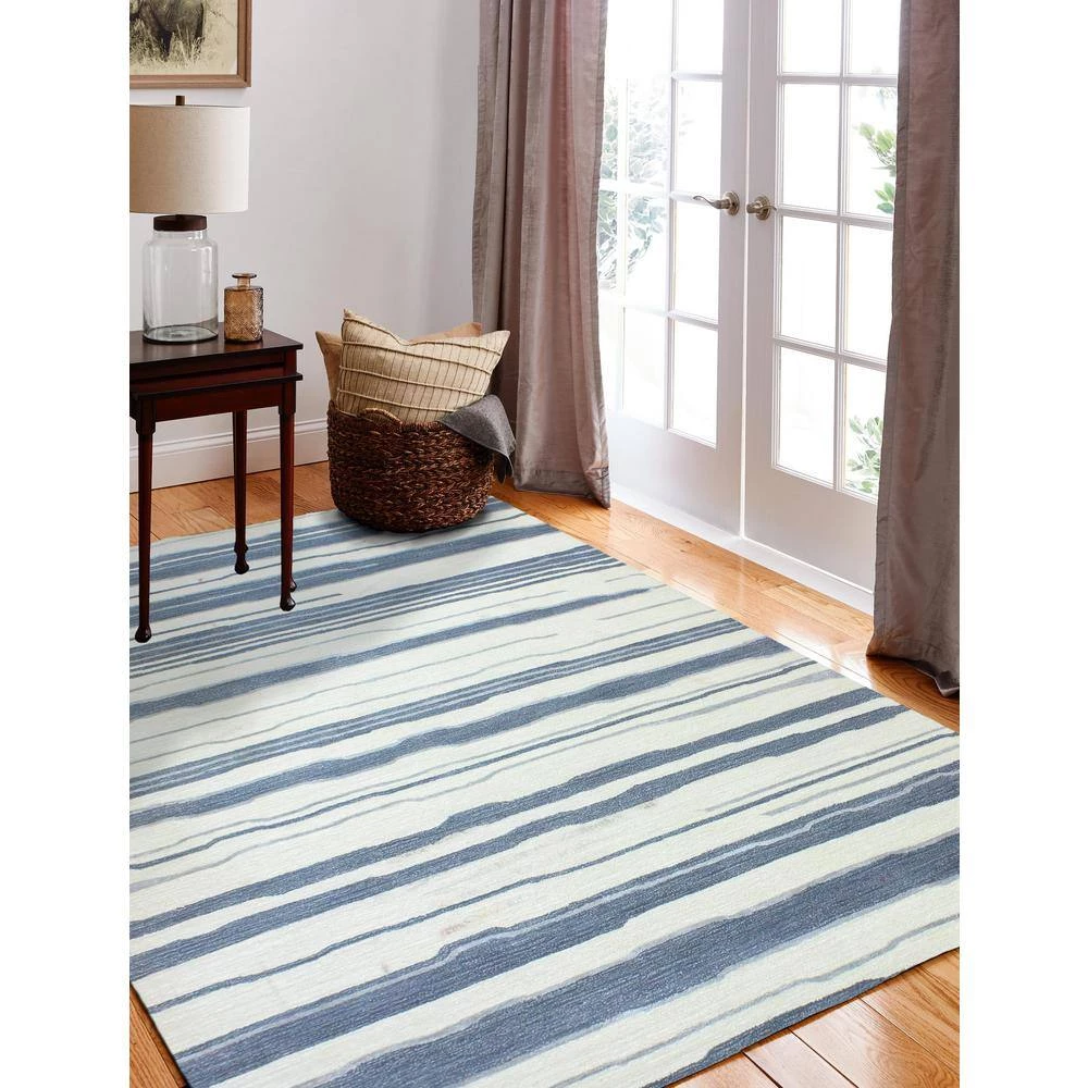 Greenwich Ivory/Blue 4 ft. x 6 ft. (3'9" x 5'9") Geometric Transitional Accent Rug by BASHIAN 6 Greenwich Ivory/Blue 4 ft. x 6 ft. (3'9" x 5'9") Geometric Transitional Accent Rug by BASHIAN - Image 6