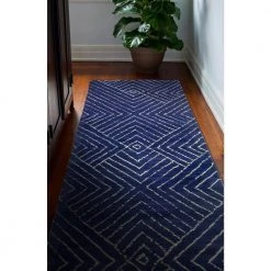 Venezia Navy 8 ft. x 10 ft. (7'6" x 9'6") Geometric Transitional Area Rug by BASHIAN -BASHIAN Shop navy bashian area rugs 649652239101 31 1000
