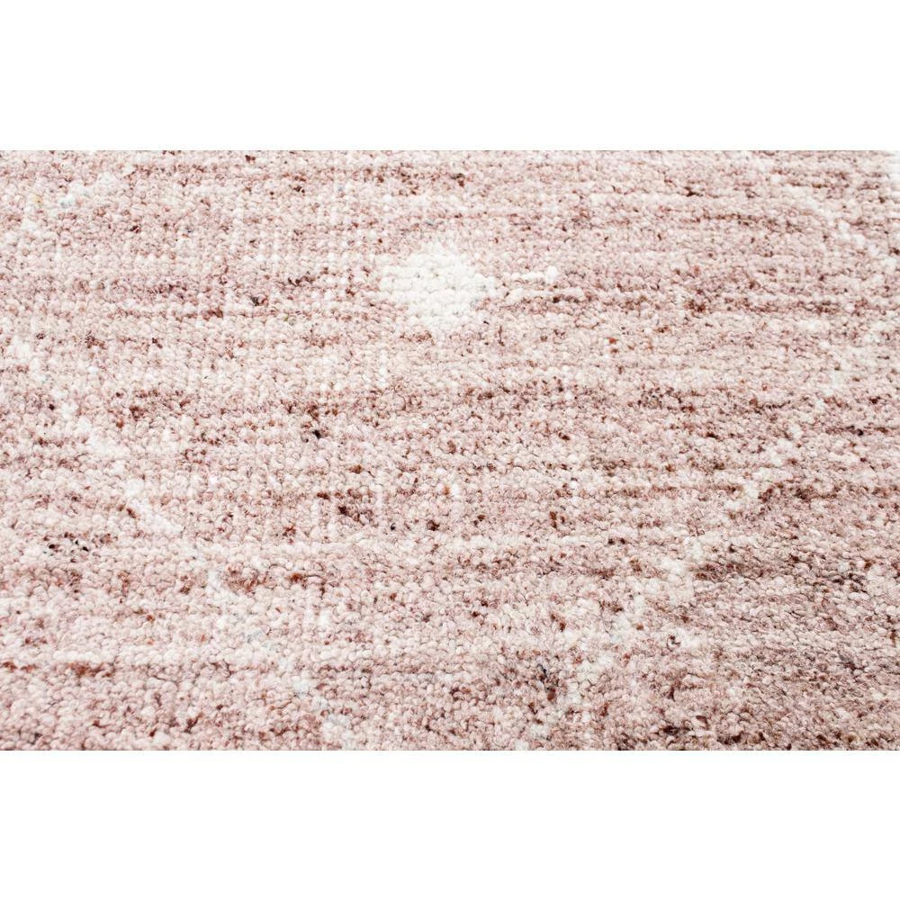 Savannah Rose 9 ft. x 12 ft. (8'6" x 11'6") Geometric Contemporary Area Rug by BASHIAN 5 Savannah Rose 9 ft. x 12 ft. (8'6" x 11'6") Geometric Contemporary Area Rug by BASHIAN - Image 5